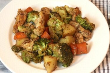 Baked Chicken With Potatoes & Veggies (Oven) | Healthy Dinner Recipes