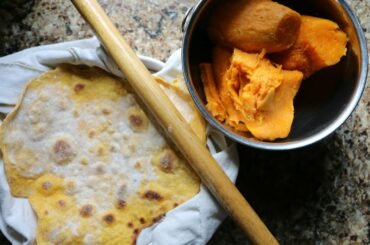 MAKE THE OLDEST BREAD IN THE WORLD - 3 INGREDIENTS - SO EASY!!!