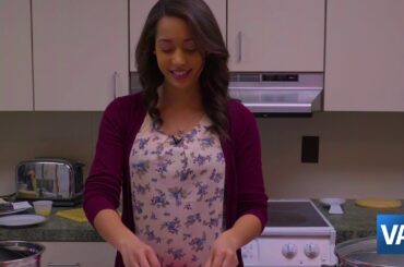 Healthy breakfast recipe and walkthrough eggs, bread, oatmeal, and fruit cocktail