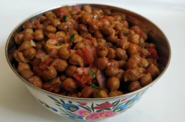 Mumbai Chaupati's Famous Chana Chatpati | Healthy Snack Recipes | Street Food @ Guru's Cooking