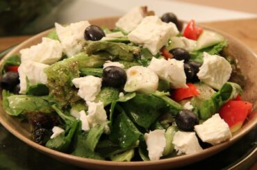 Greek Salad | Cooksmart | Sanjeev Kapoor Khazana