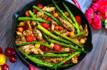 One Pan Pesto Chicken and Asparagus Recipe (Healthy chicken and Veggies)