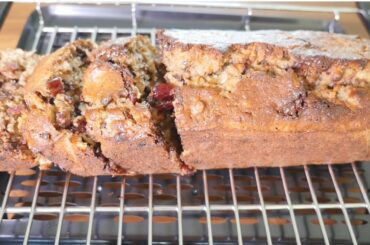 The Best Banana Bread Recipe ( Moist, Rich in Flavor & Healthy )