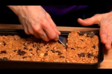 Low-Fat & Healthy Cereal Bar Recipe : iCookNaked: Healthy Snacks