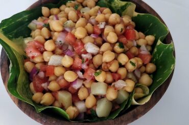 How to make Chana Chaat | Chickpea Salad | Salad Recipes @ Guru's Cooking