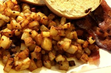 Home Fried Potatoes Recipe...a great breakfast side.
