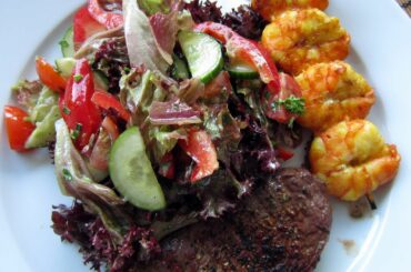 FitChat: Homemade Salad Dressing + Healthy Dinner Recipe