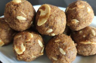 Pasi paruppu laddu /Moong dal Laddu recipe /pasi paruppu urundai/diwali recipes in tamil