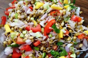Healthy Vegetable Salad Recipe | sprouted moong dal salad | വെജിറ്റബിള് സലാഡ്