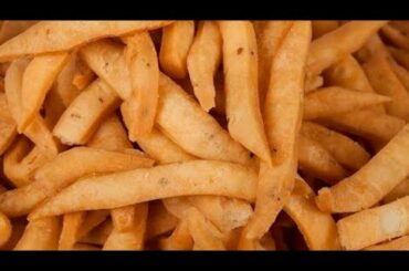 बिना मैदा के नमकपारे(निमकी)--गेंहू आटे के नमकपारे-Wheat Flour Namak Pare(Nimki)Diwali Recipe,Holi