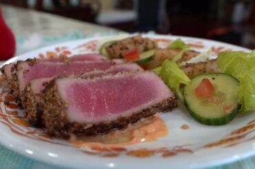 Seared Ahi Tuna with Spicy Mayo and Salad Recipe | It's Time to Eat Again