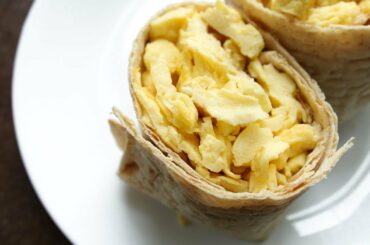 How To Make a Scrambled Eggs Breakfast Burrito | Healthy Breakfast Ideas