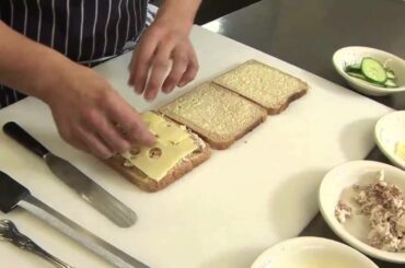 How To Make A Club Sandwich
