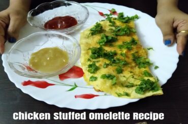 Chicken Stuffed Omelette Recipe | Healthy Omelette Recipe - Recipes Tour