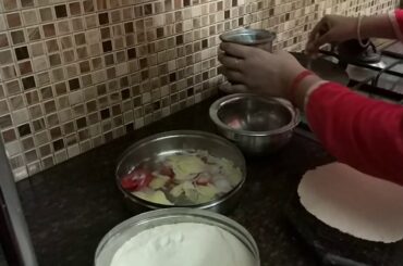 Daily Indian morning lunch box routine 2017 in Hindi / healthy lunch box recipe / lunch box ideas