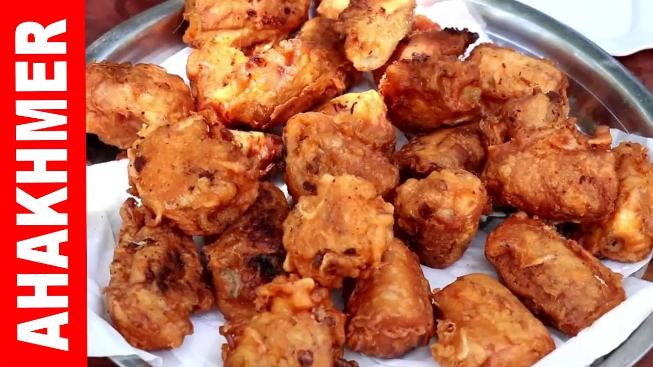 Fried Bread With Papaya Pickle – នំប៉័ងចៀនសាច់ជ្រូកនិងជ្រក់ល្ហុង – Khmer food – ម្ហូបខ្មែរ Fried Bread With Papaya Pickle - នំប៉័ងចៀនសាច់ជ្រូកនិងជ្រក់ល្ហុង - Khmer food - ម្ហូបខ្មែរ