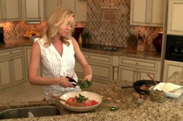 Whole Foods Diet: Panzanella Recipe: Quick, Easy & Delicious Italian Bread Salad