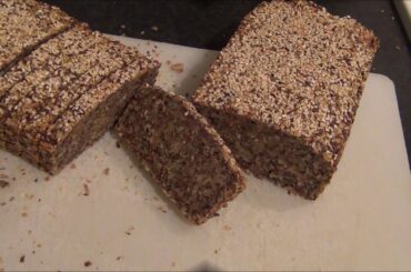 Gluten and Dairy Free Bread LCHF (Paleo) (steinalderbrød)