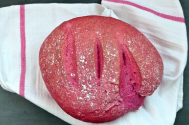 Pink beet bread for Valentine's Day | Good after Food