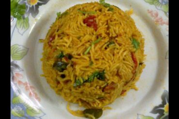 Tomato Rice Recipe- Thakkali sadam Recipe- Variety Rice - தக்காளி சாதம் By Healthy Food Kitchen