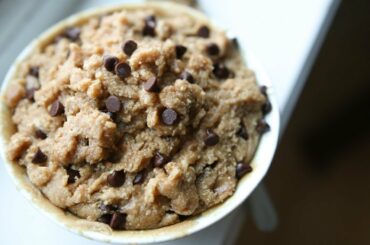 Edible Cookie Dough Recipe (HIGH PROTEIN) | Healthy Snack Ideas