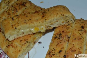 Garlic cheesy bread,Garlic bread, dominos garlic bread, garlic breadsticks, Food Some