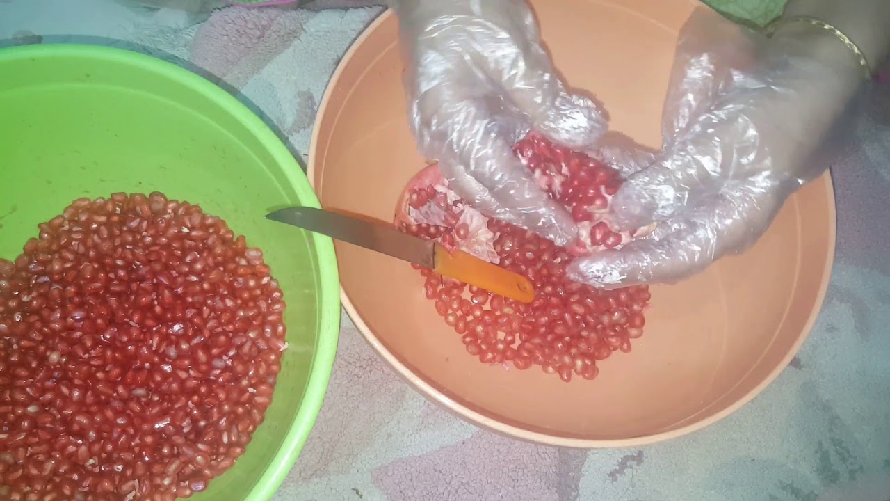 How to make Pomegranate Seeds Anardana at Home How to make Pomegranate Seeds Anardana at Home