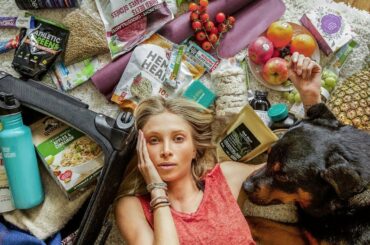 What We Eat When We Travel | Vegan, Healthy and FRUSTRATED 🇨🇭 Boho Diary Switzerland