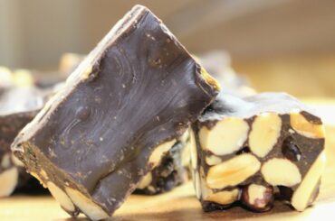 DryFruit Dark Chocolate Fudge At Home!Healthy Snack Ideas Ammaduletscookvantalu