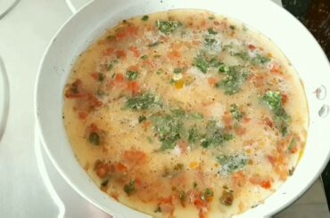 TOMATO ONION OMELET/HEALTHY EGG RECIPE/POST WORKOUT RECIPE