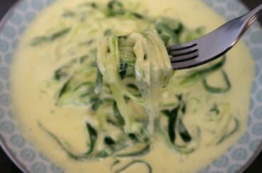 Keto Alfredo Recipe With Zucchini Noodles | Low Carb Dinner Ideas