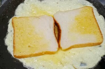 Quick breakfast// Omelette sandwich // easy tiffin recipe // bread omelette // healthy breakfast