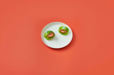 Make apple monster bites