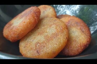 റവ ഉണ്ടെങ്കിൽ 5മിനിറ്റിൽ ചായ കടി റെഡി /instant rava snack/easy snack recipes/verity snack recipes