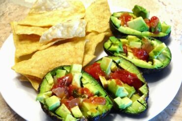 Healthy Avocado and Chips Snack | college recipes | avocado recipes