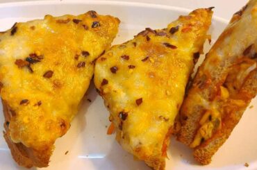 Chicken Resha Sandwich | Sandwich For Breakfast | Farheen's Kitchen