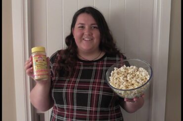 Healthy popcorn recipe - trying nutritional yeast