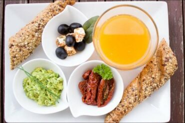 Healthy Breakfast Recipe: How To Make Delicious Oats Upma For A Power Breakfast