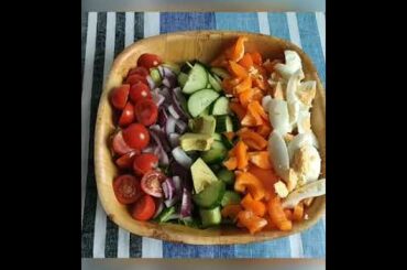 Quick and easy healthy Greek salad for weight loss