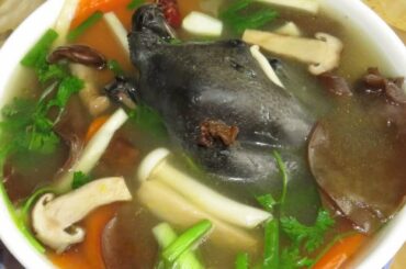 Black Chicken Soup Recipe / Healthy Food ( ស៊ុបមាន់ខ្មៅ )- Cooking Whole Chicken