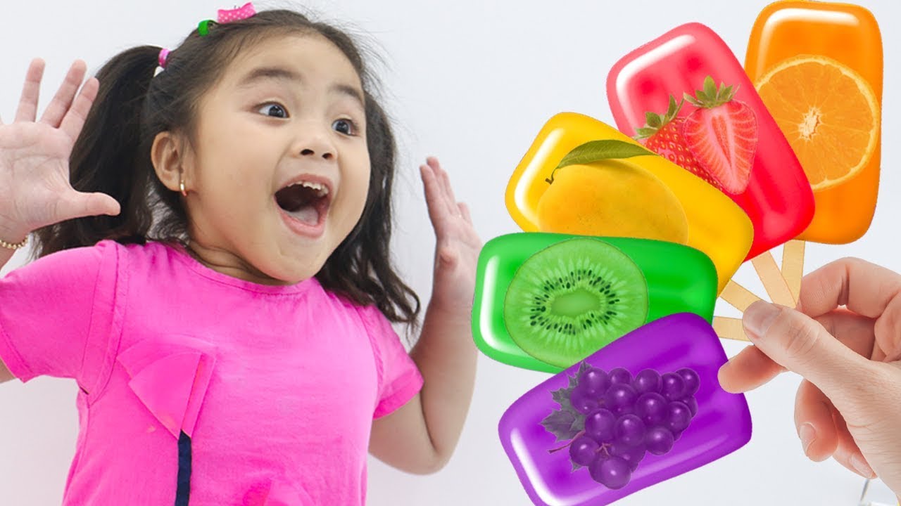 Annie Pretend Play Making Fruit Ice Cream Annie Pretend Play Making Fruit Ice Cream