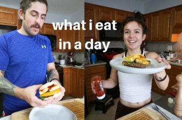 What I Eat in a Day - Pretty Normal Vegan