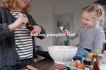Baking Pumpkin Loaf | Rhiannon Ashlee Vlogs