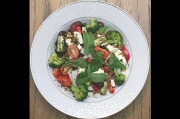 TASTY AND HEALTHY VEGETABLE SALAD/स्वादिष्ट एवम् पोषटिक वेजीटेबल सलाद by Tara Soni Kitchen