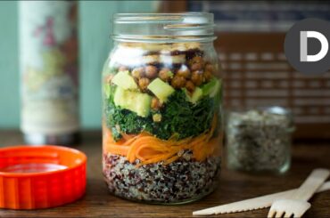 Healthy Jar Salad