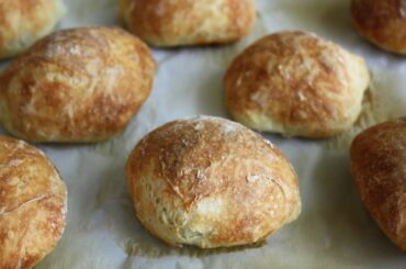 No Knead Crusty Rolls - Easier Than You Think!
