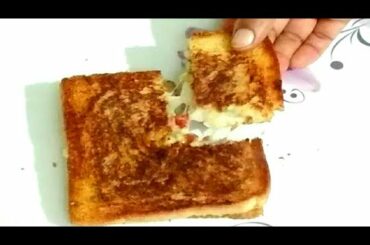 Breakfast Recipe || बिना ओवन के तवा पे बनाए Bread से नये तरीके से Pizza Sandwich