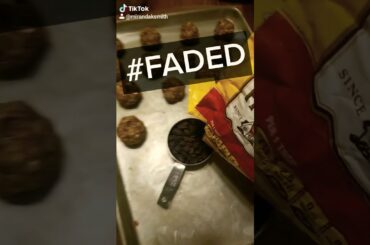 How to make easy no-bake peanut butter energy balls... Faded