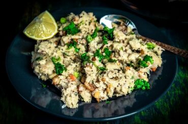 Quick And Easy Upma Recipe - South Indian Rava Upma - Healthy and Easy Breakfast Recipe