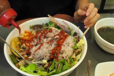Vegetarian Korean Food (Bibimbap - 비빔밥): Healthy Korean Mixed Rice in Seoul, Korea